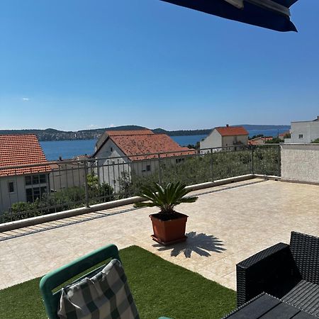 Apartments Sevo Трогир Экстерьер фото